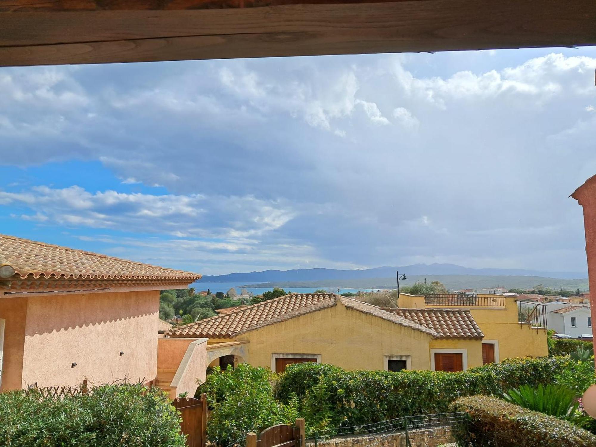La Terrazza Del Faro Apartment *
